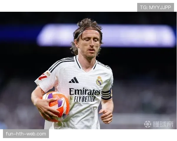 哈维与莫德里奇的控球分布与传球深度差异解析